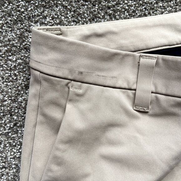 lululemon athletica Cream Cargo Shorts - Picture 5 of 7